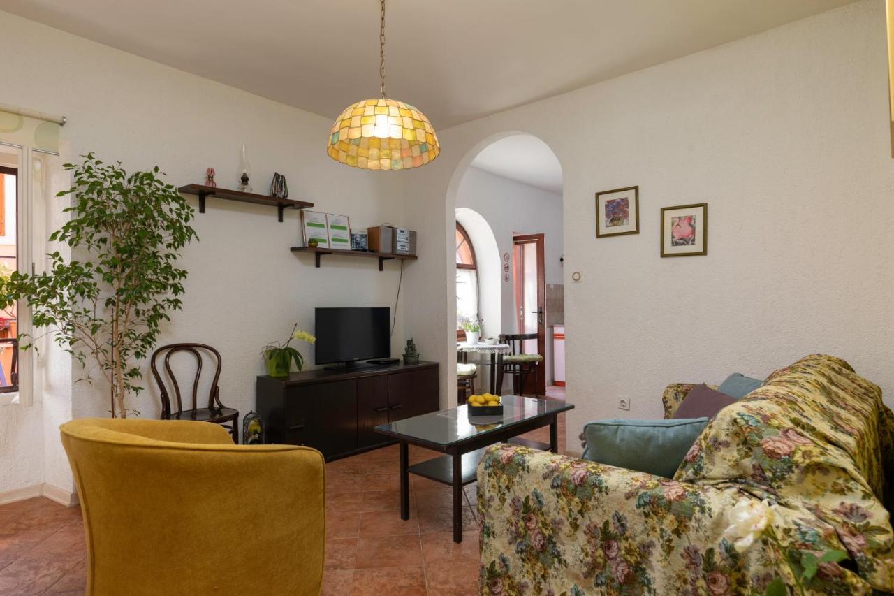 Apartment Below The Stars Rovinj Luaran gambar