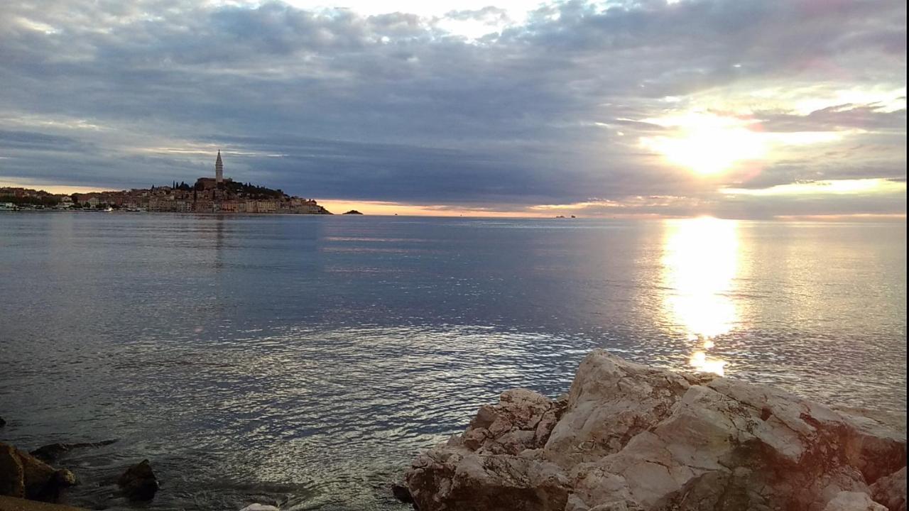 Apartment Below The Stars Rovinj Luaran gambar